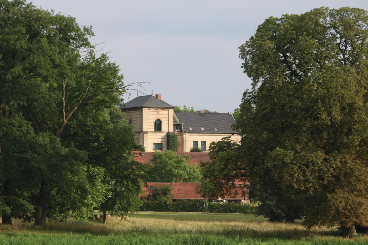 „Rentmeisterhaus Basedow“ Basedow  Exterior photo